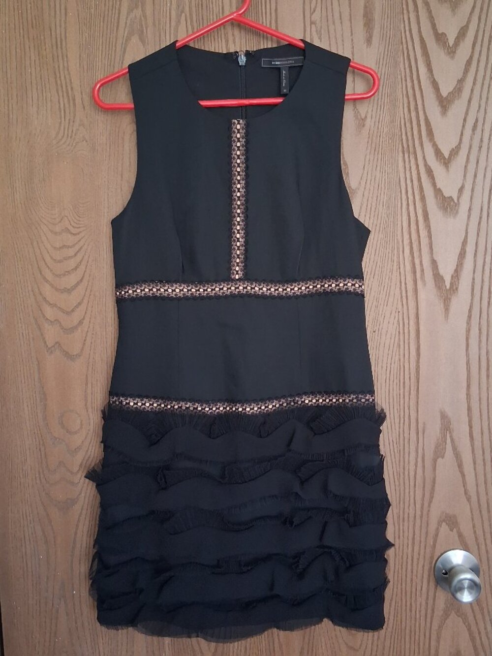 BCBG Maxazria Black Sleeveless Tiered Ruffle Cocktail Party Dress Size 10